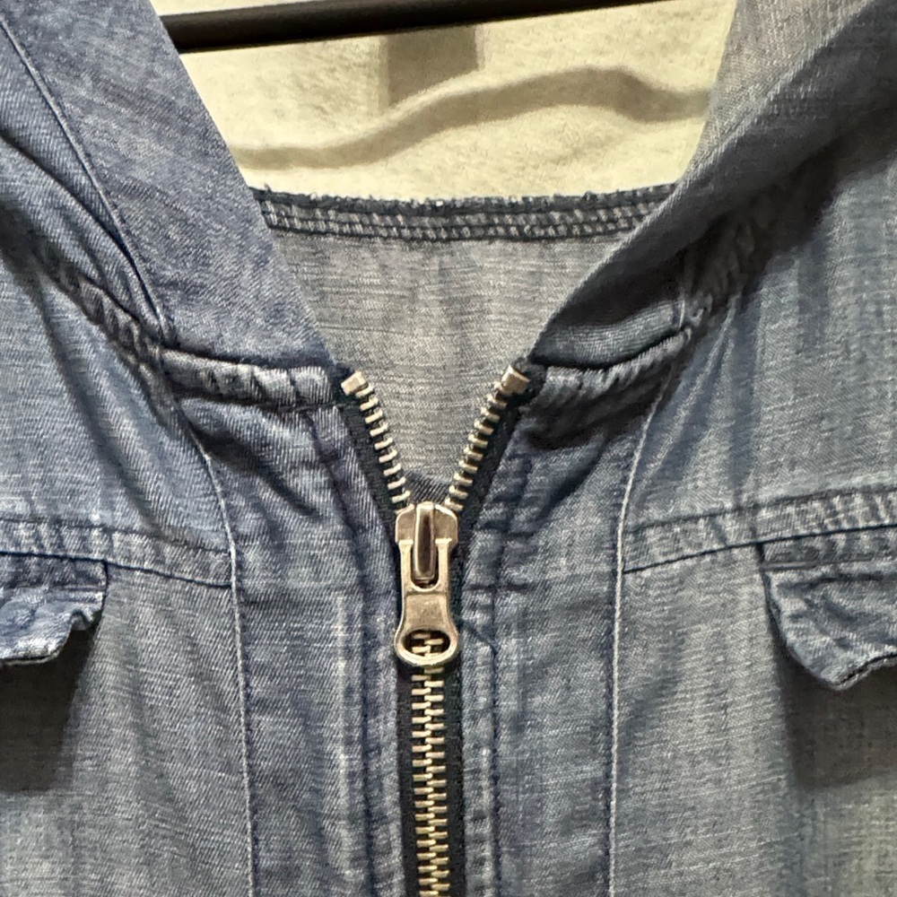 Hooded Vest with Zipper Zenergy by chicos 2 - Picture 12 of 13